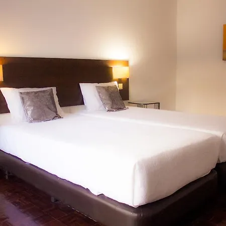 Stylish And Spacious @ Center Lisboa